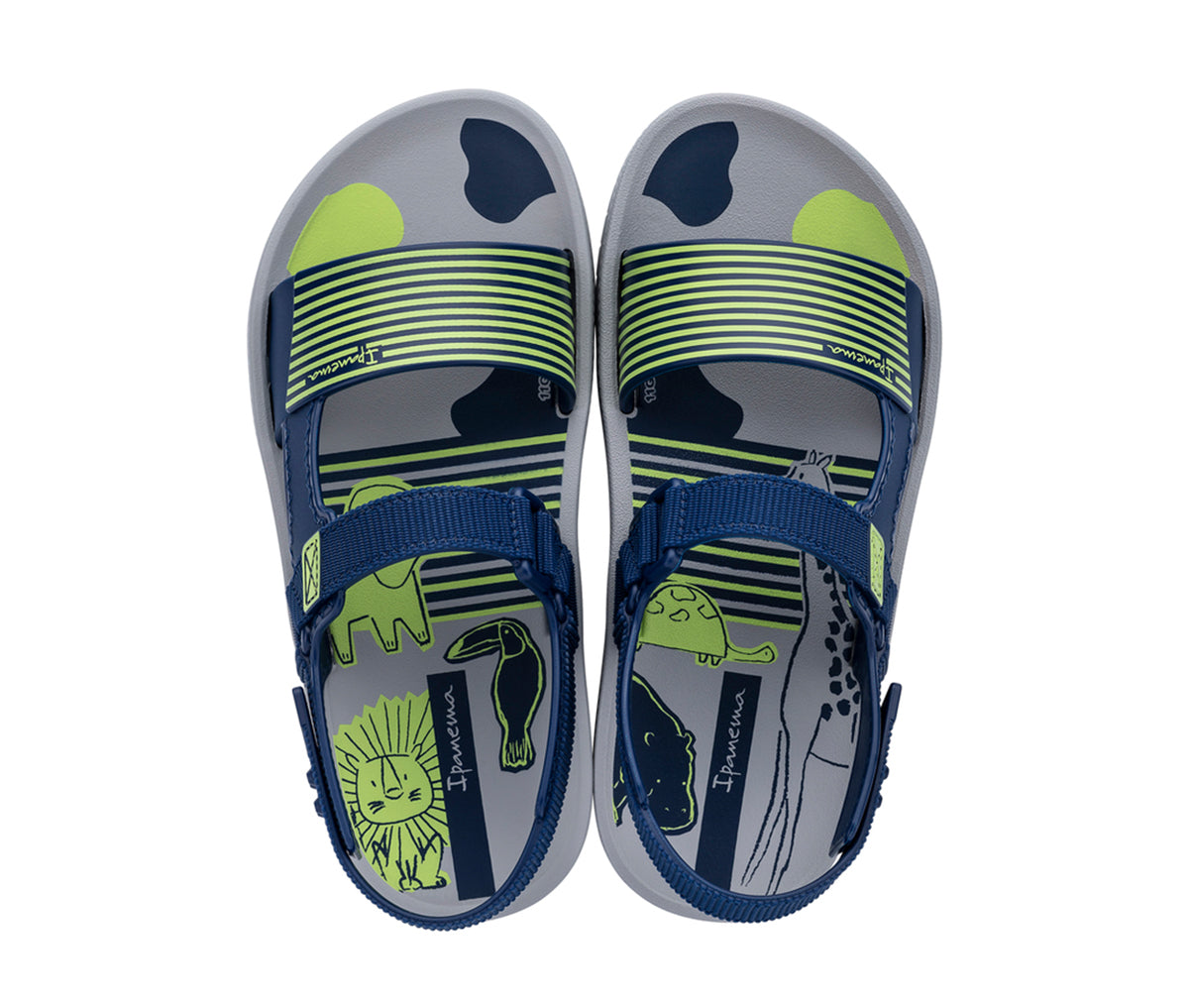 Top view of a pair of grey, blue and neon green Ipanema Recreio Papate kids Sandals.